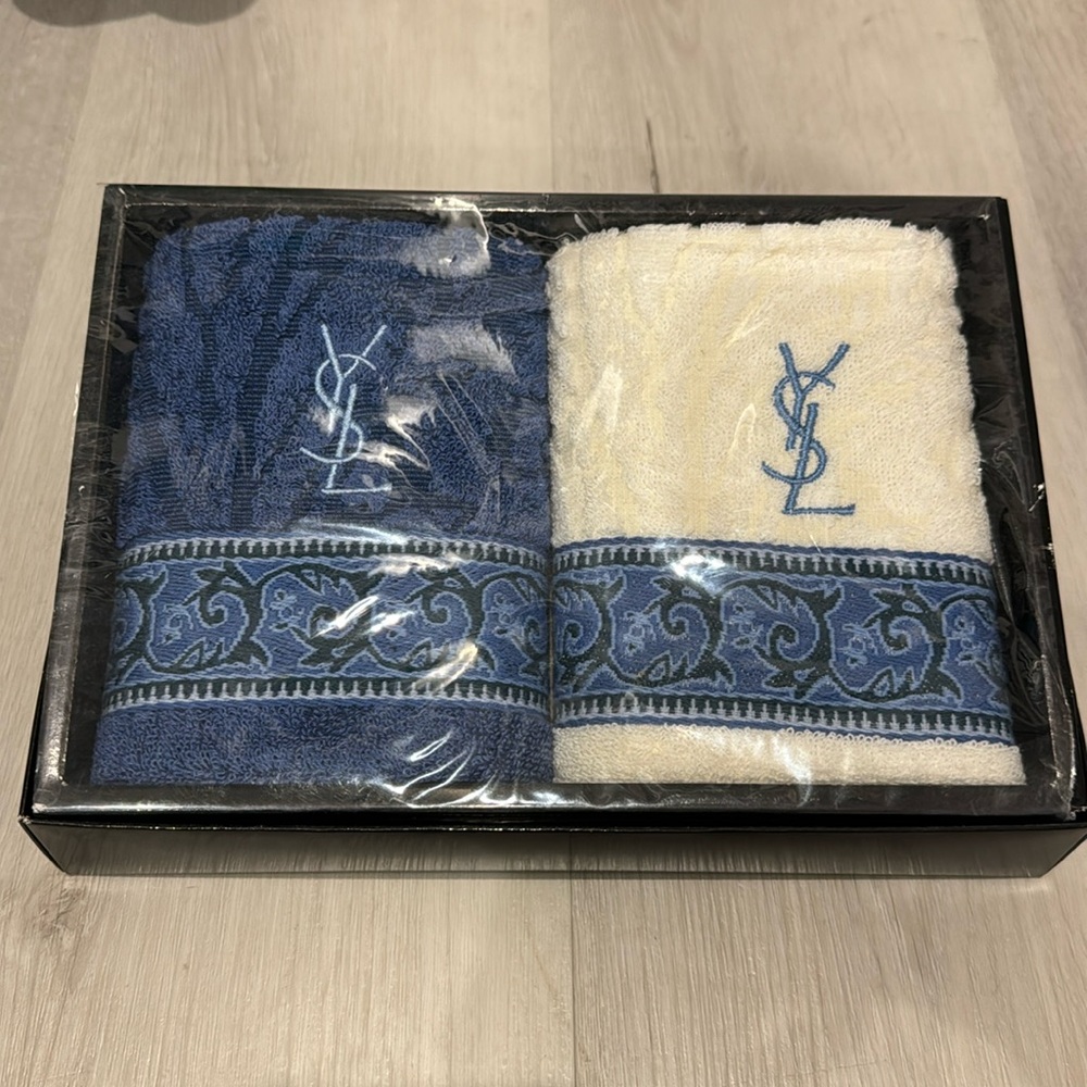 Yves Saint Laurent NWT Hand Towel Set new in Box perfect for gifting.